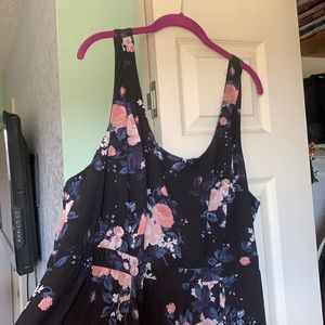 Torrid size 3 Long dress, navy with flowers comfortable free.lwear it anywhere!